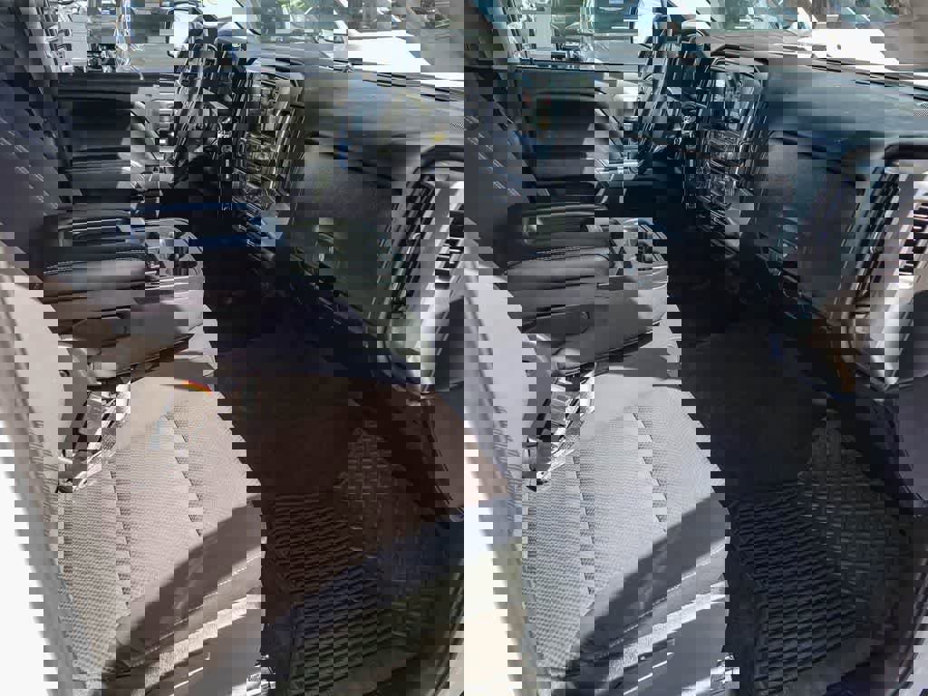 Used 2018 Chevrolet Silverado 1500 LT w/ All Star Edition image 15