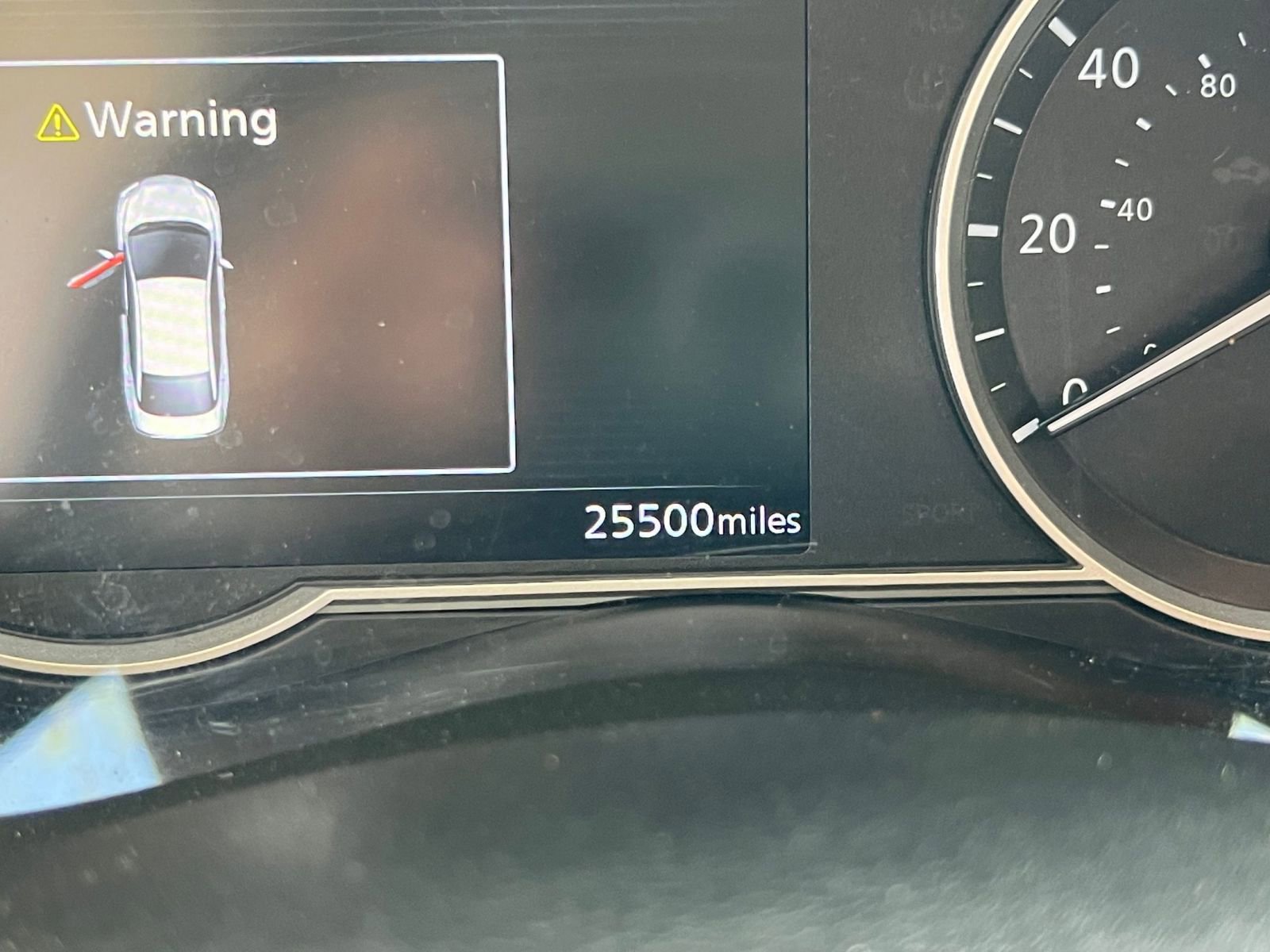 Used 2025 Nissan Versa SV FWD image 36