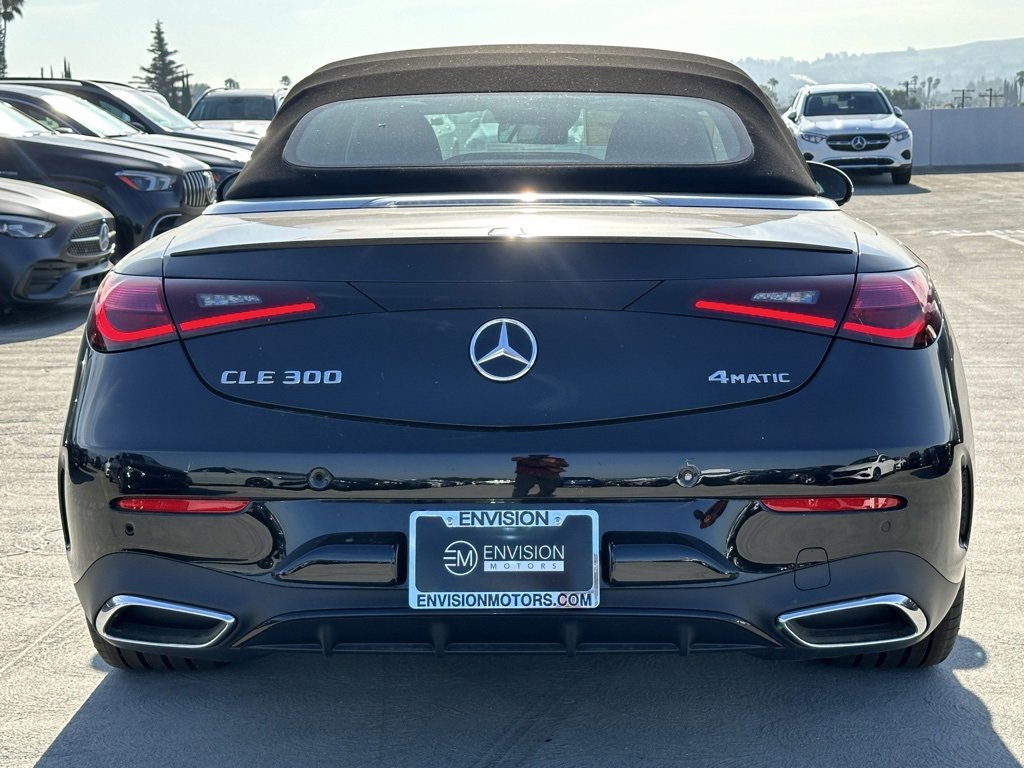 Used 2024 Mercedes-Benz CLE 300 4MATIC Cabriolet image 11