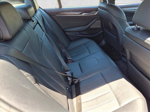 Used 2021 BMW 530i w/ M Sport Package RWD image 21