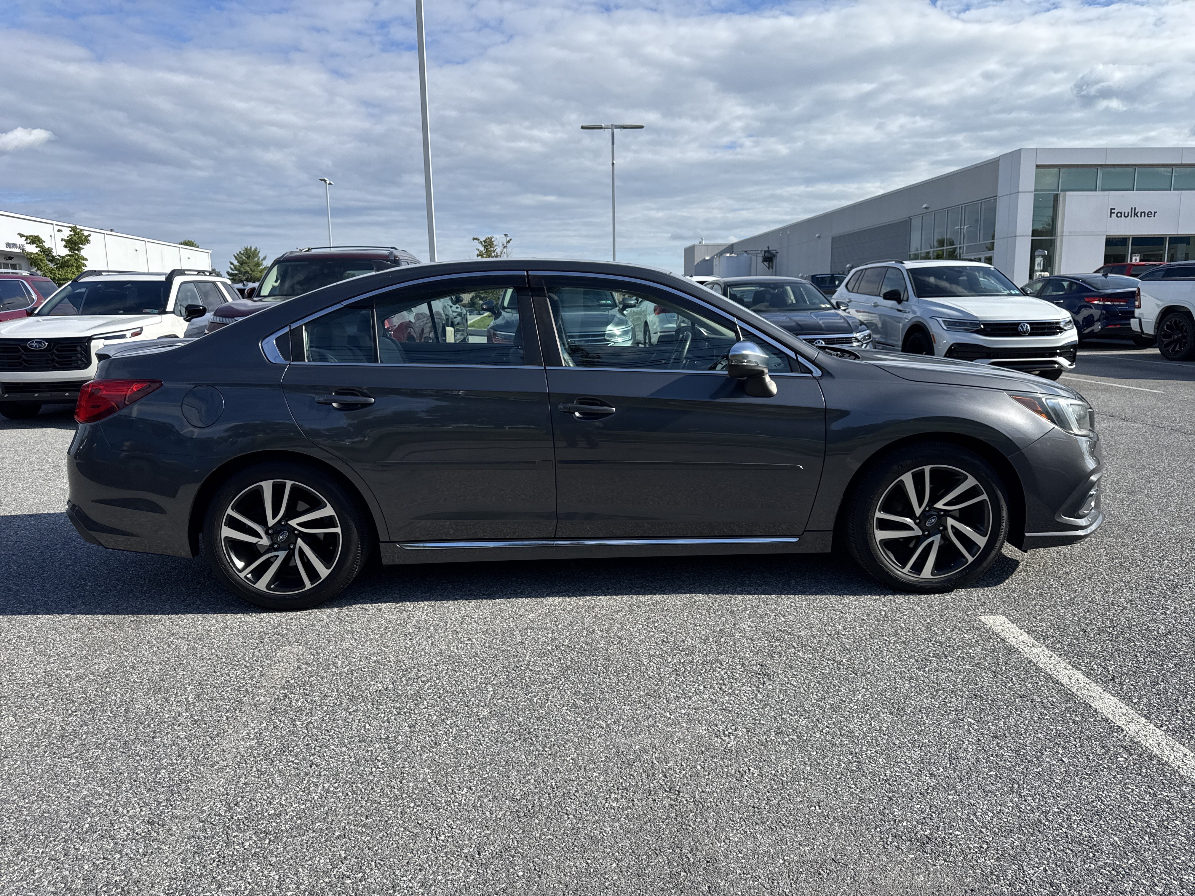 Used 2019 Subaru Legacy 2.5i Sport AWD/4WD image 32