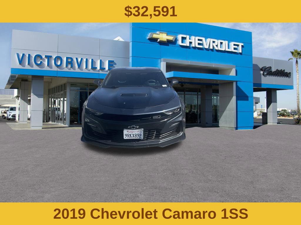 Certified 2019 Chevrolet Camaro SS RWD image 2