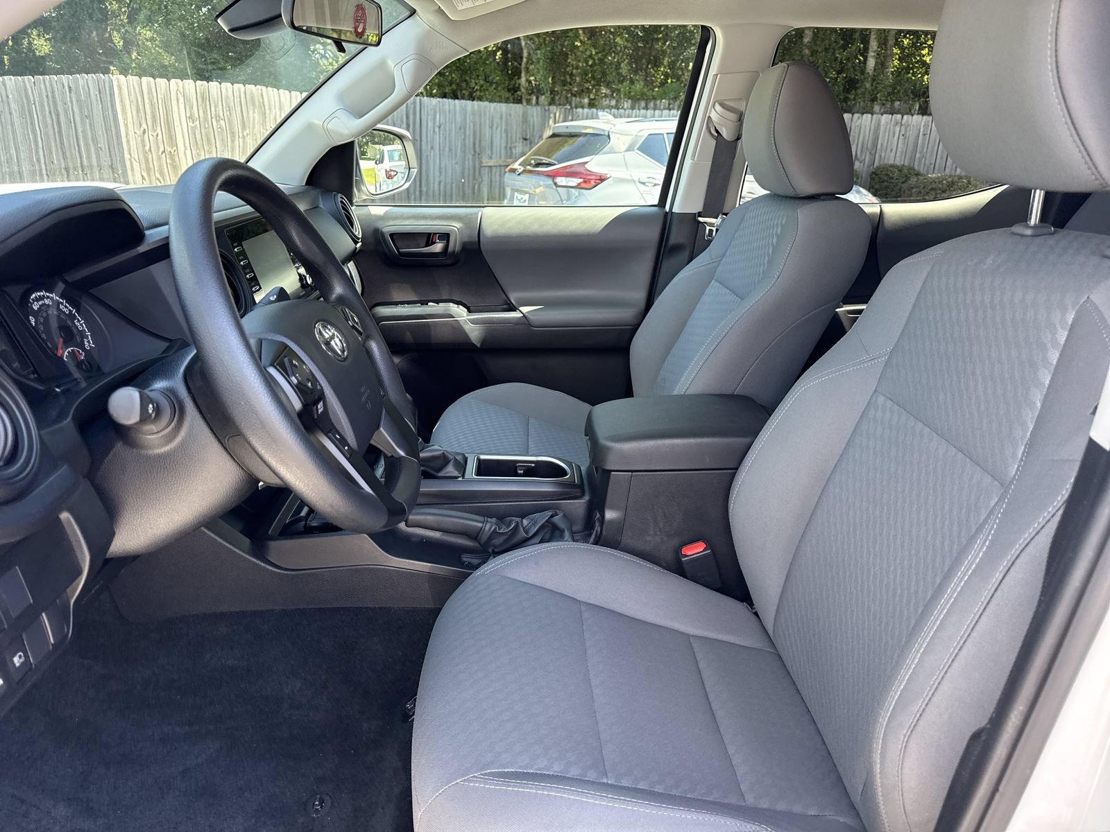 Used 2023 Toyota Tacoma SR AWD/4WD image 9