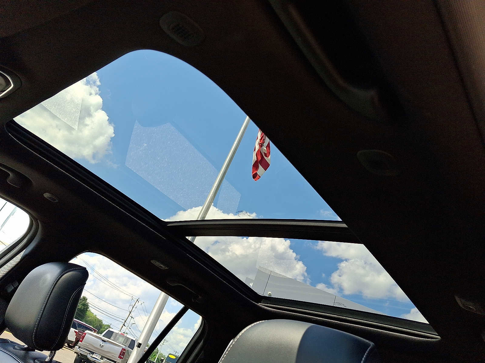 Used 2024 Jeep Grand Cherokee Limited 4xe image 17