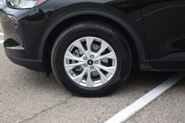 Used 2024 Ford Escape Active w/ Tech Pack #1 FWD image 28