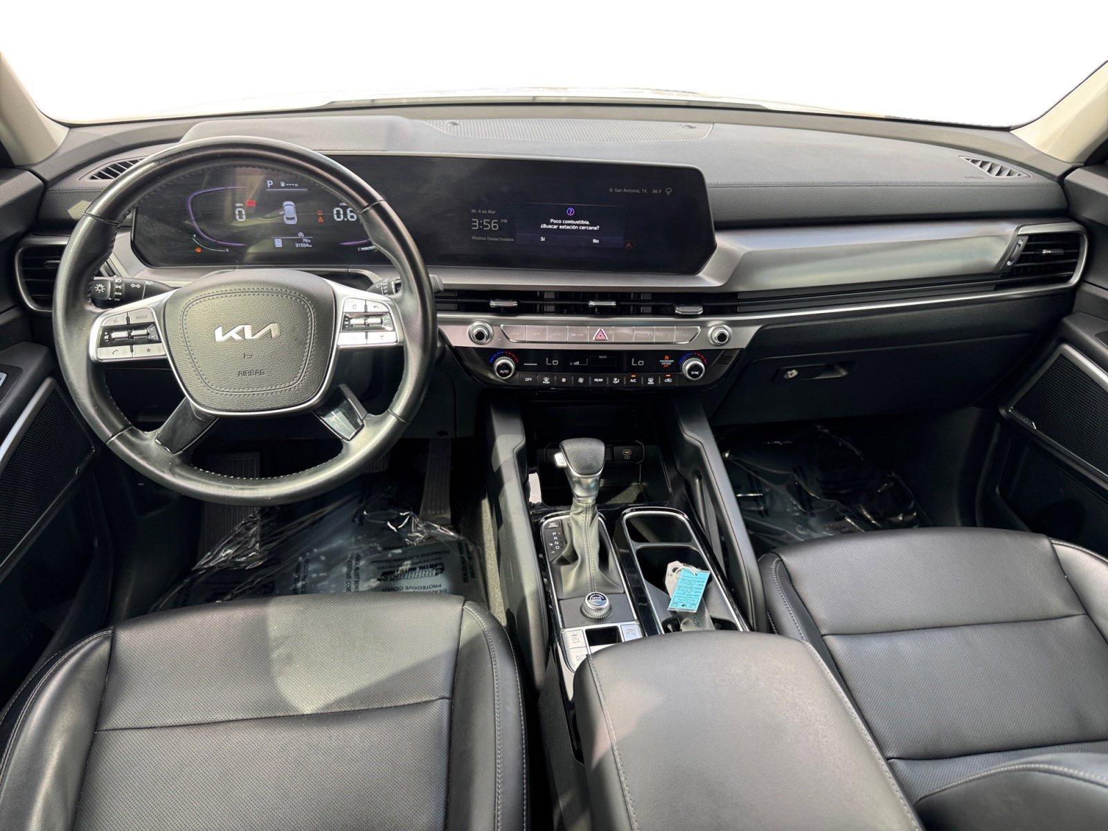 Used 2024 Kia Telluride LX image 10