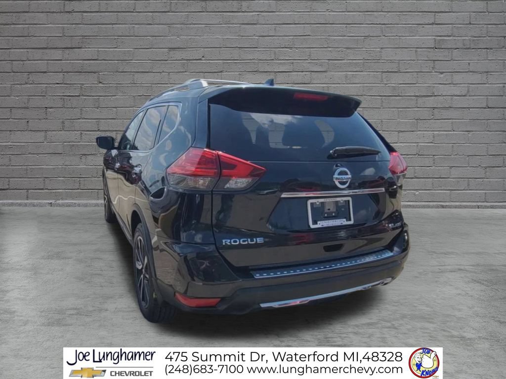 Used 2017 Nissan Rogue SL w/ SL Premium Package AWD/4WD image 8