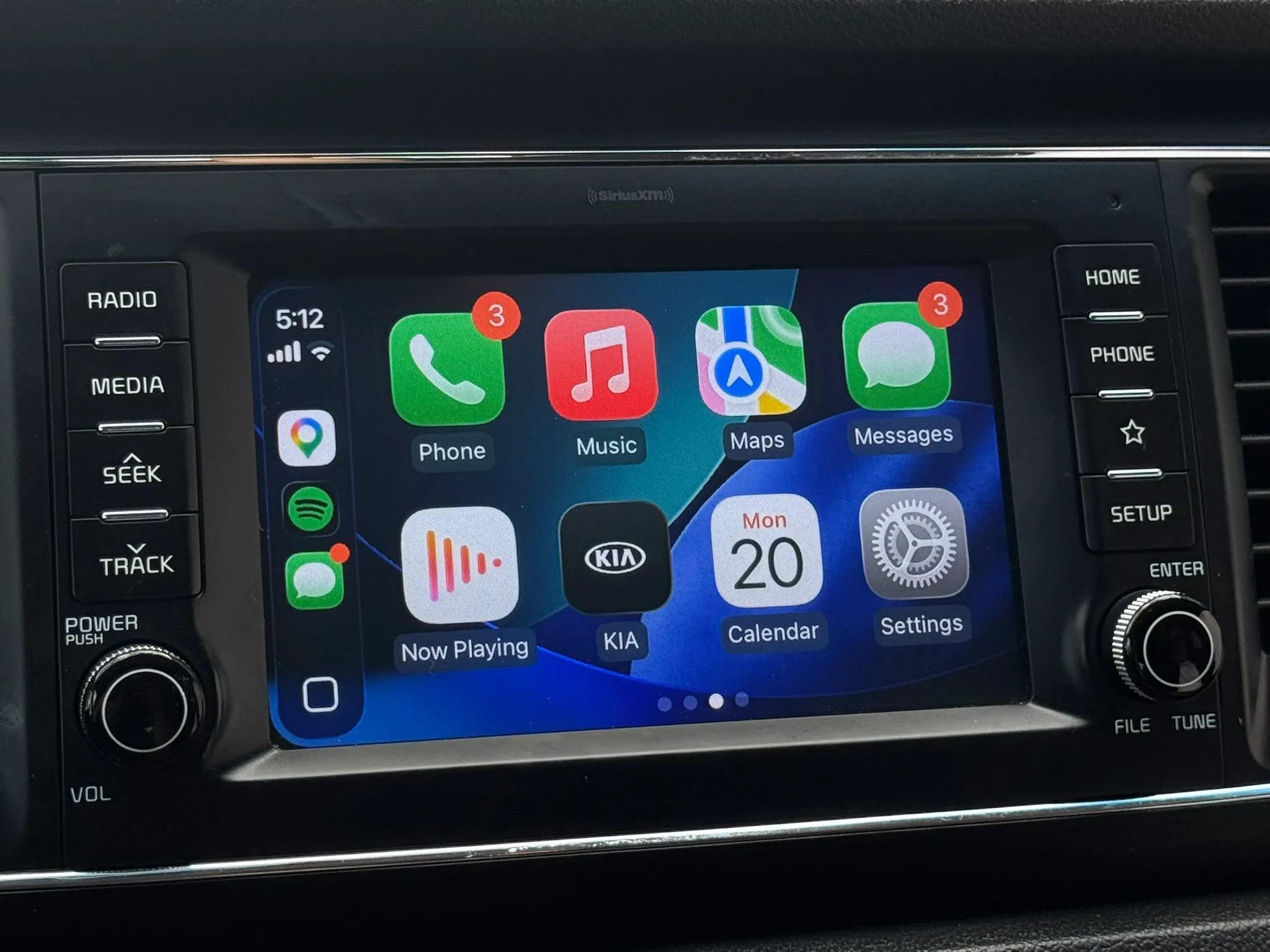 Used 2020 Kia Sedona EX FWD image 31