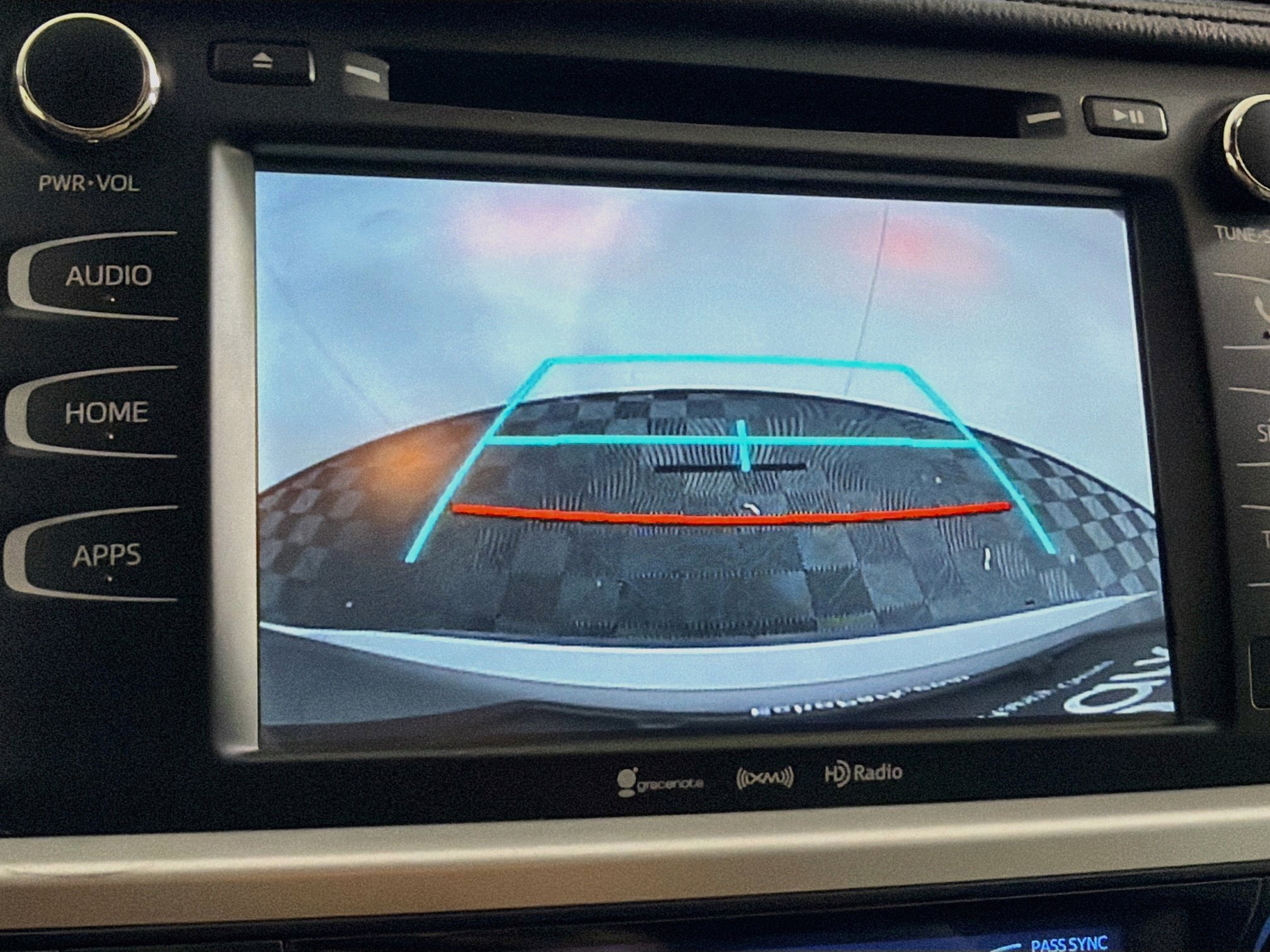 Used 2018 Toyota Highlander XLE FWD image 21