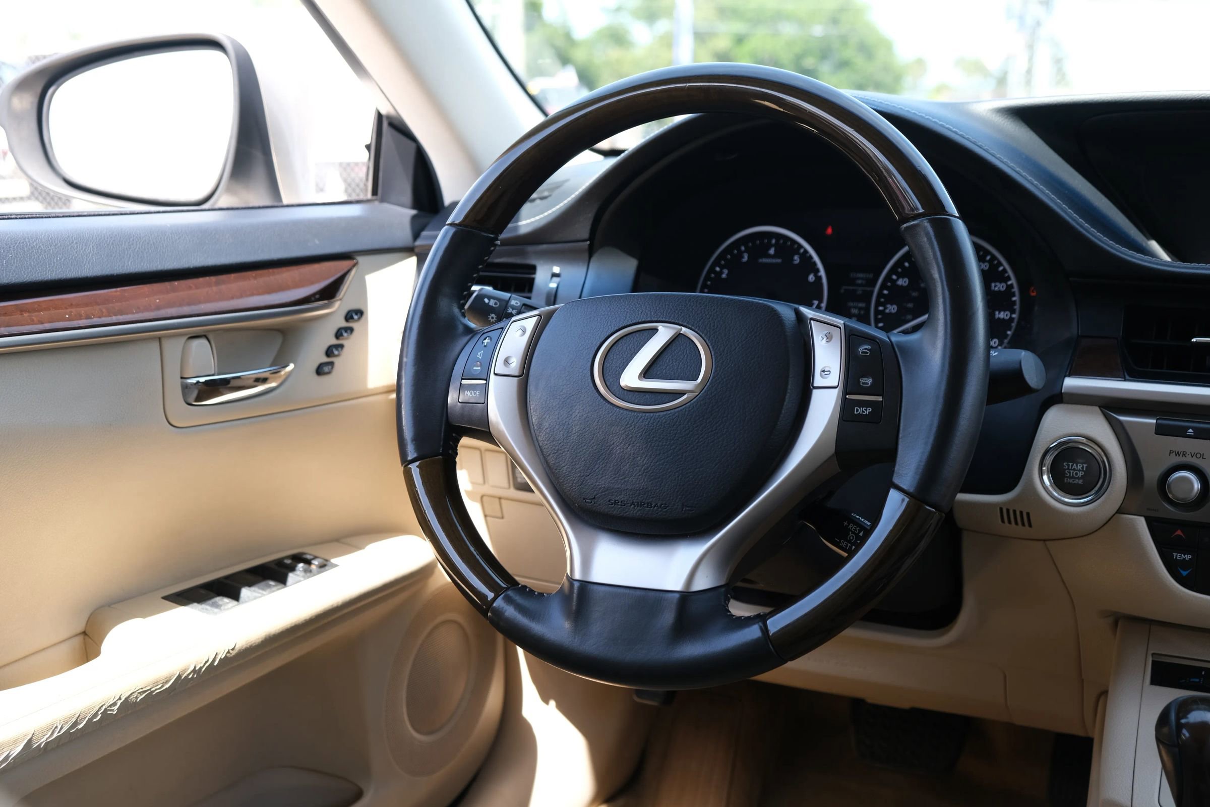 Used 2015 Lexus ES 350 w/ Premium Package FWD image 25