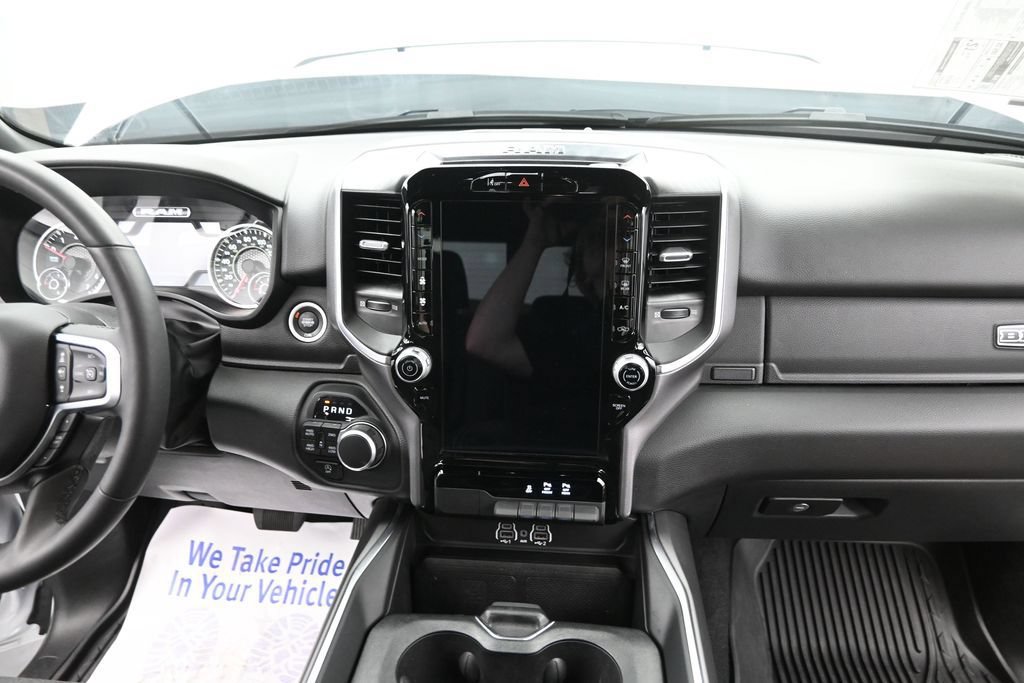 Used 2025 RAM 1500 Big Horn AWD/4WD image 25