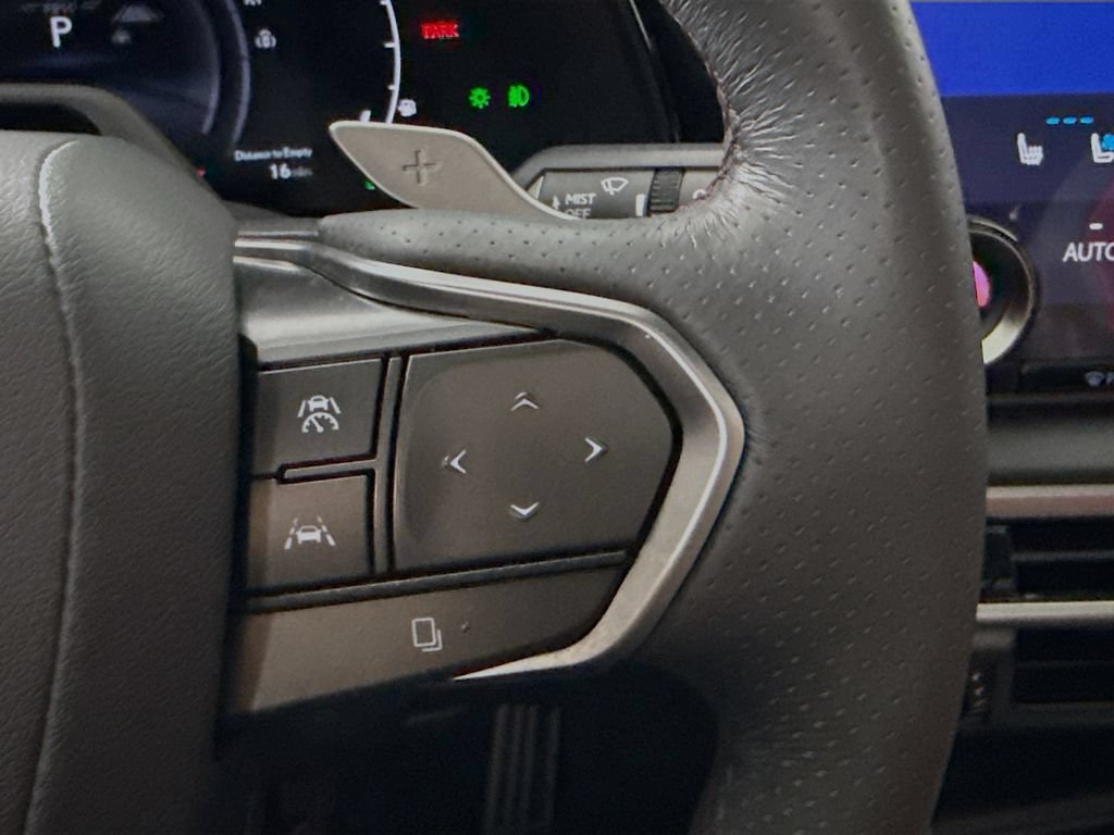 Used 2023 Lexus RX 500h F Sport w/ Cold Area Package AWD/4WD image 12