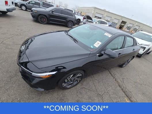 Used 2024 Hyundai Elantra Limited image 1