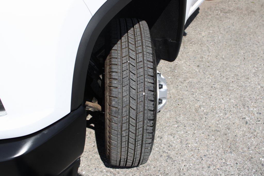 Used 2022 Chevrolet Silverado 3500 W/T image 39