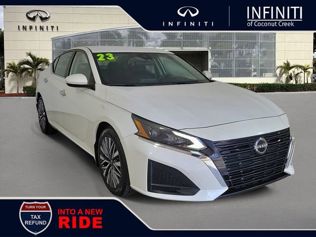 Used 2023 Nissan Altima 2.5 SV FWD image 1