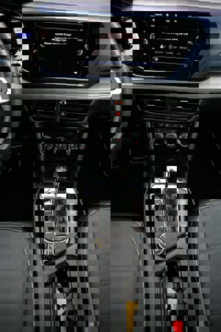 Used 2023 Volkswagen Taos SE AWD/4WD image 20