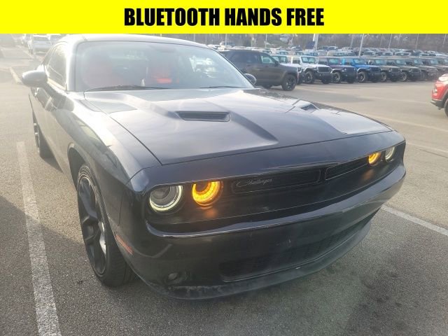 Used 2019 Dodge Challenger SXT w/ Blacktop Package image 3
