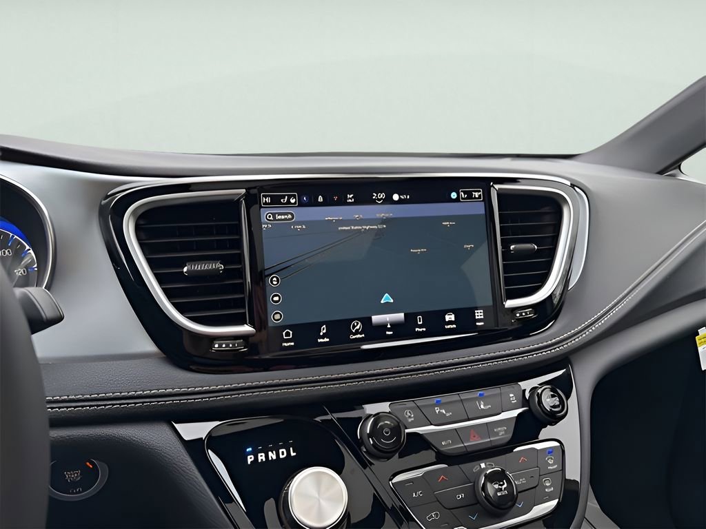 New 2026 Chrysler Pacifica Limited w/ Uconnect Theater Family Group image 34