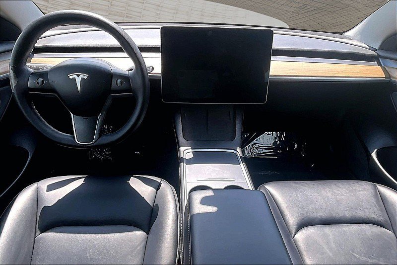 Used 2022 Tesla Model 3 Long Range image 13