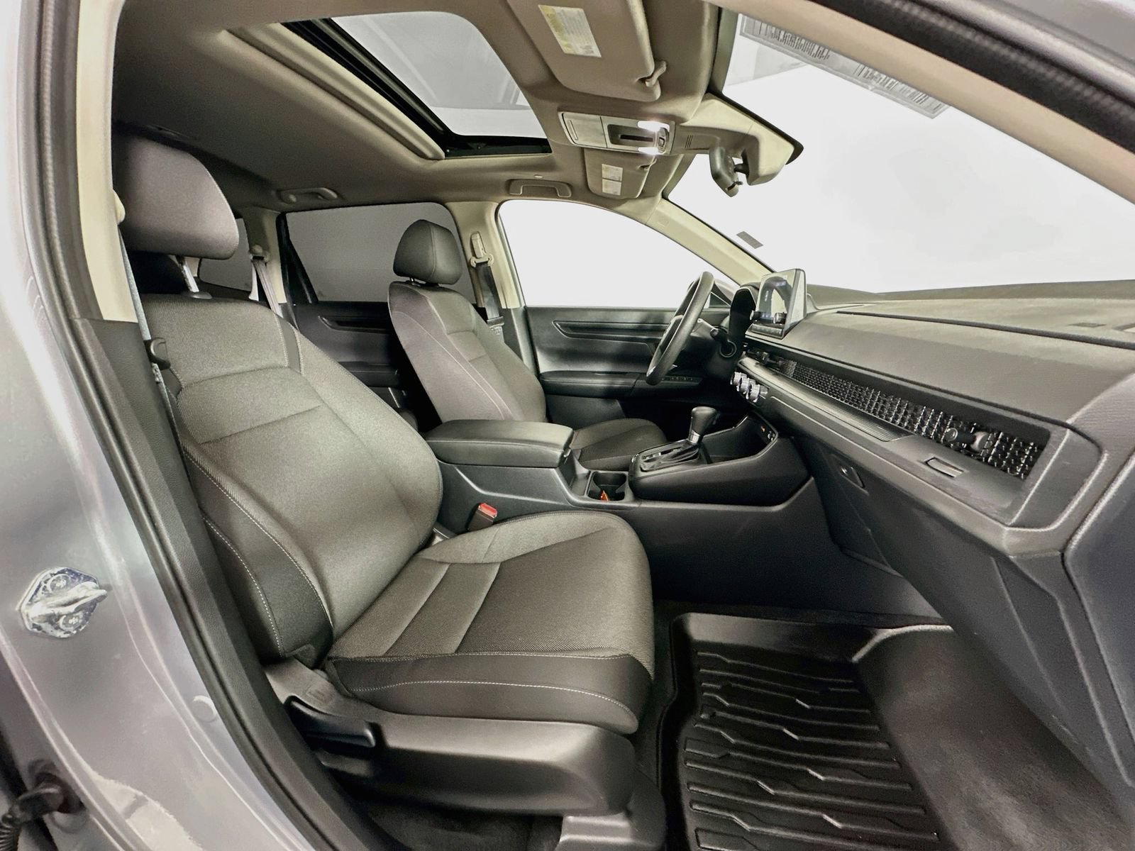 Used 2024 Honda CR-V EX image 29