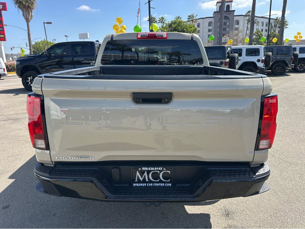 Used 2024 Chevrolet Colorado W/T RWD image 12