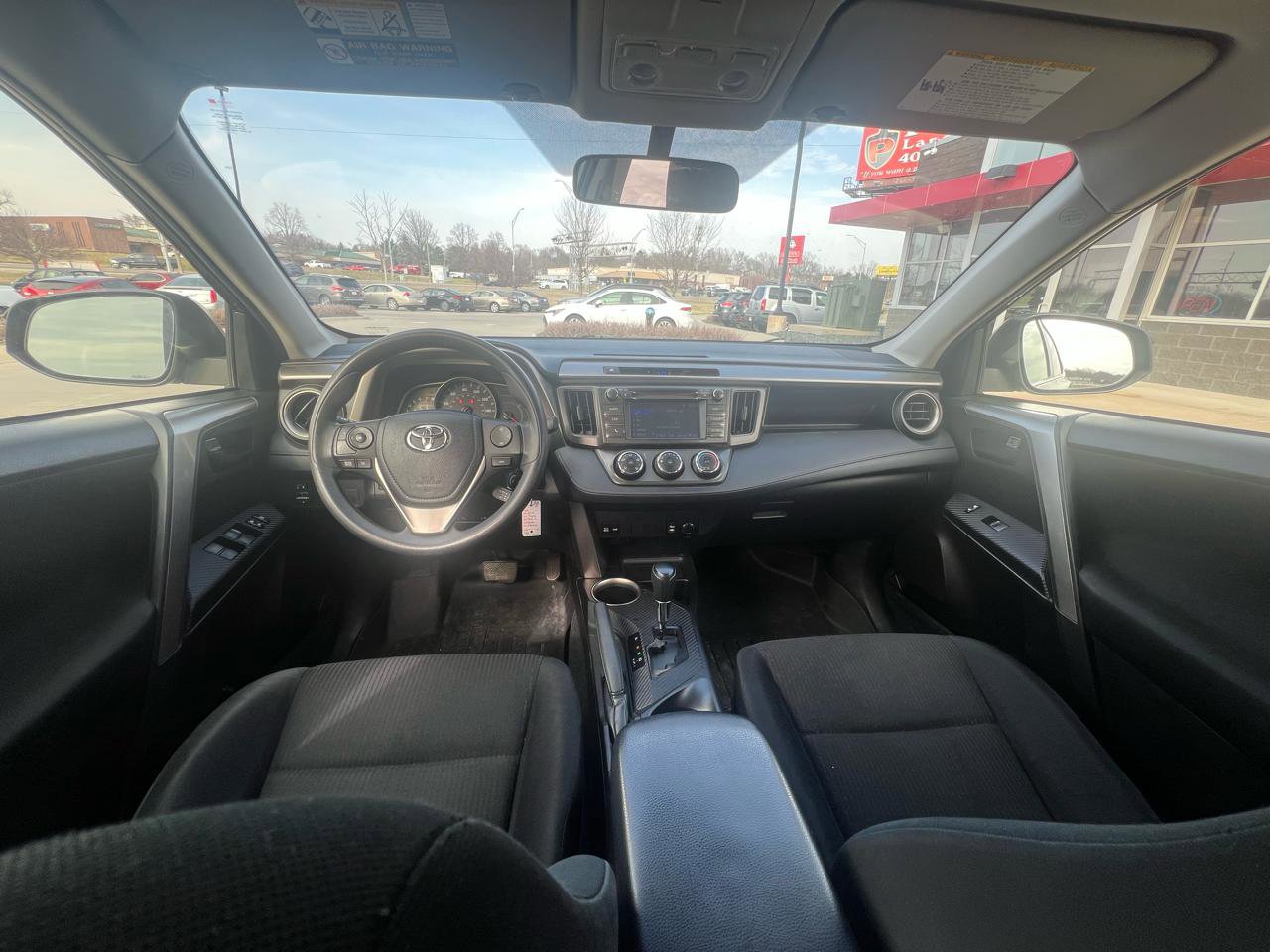 Used 2015 Toyota RAV4 LE AWD/4WD image 11