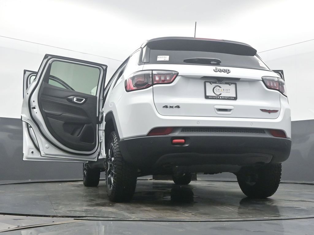 New 2026 Jeep Compass Trailhawk image 60