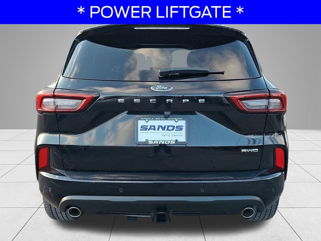 Certified 2023 Ford Escape ST-Line Elite w/ Premium Technology Package image 5
