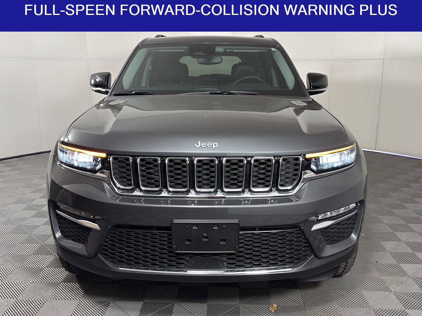 Used 2022 Jeep Grand Cherokee Limited 4xe image 4