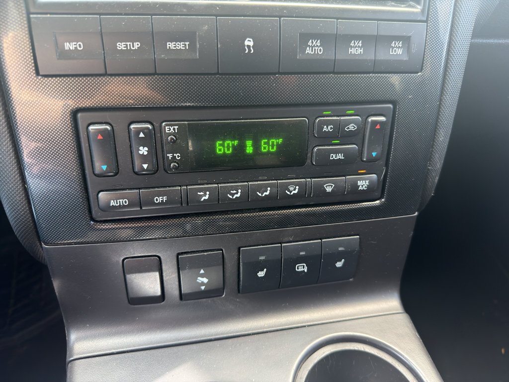 Used 2010 Ford Explorer Sport Trac Limited AWD/4WD image 20