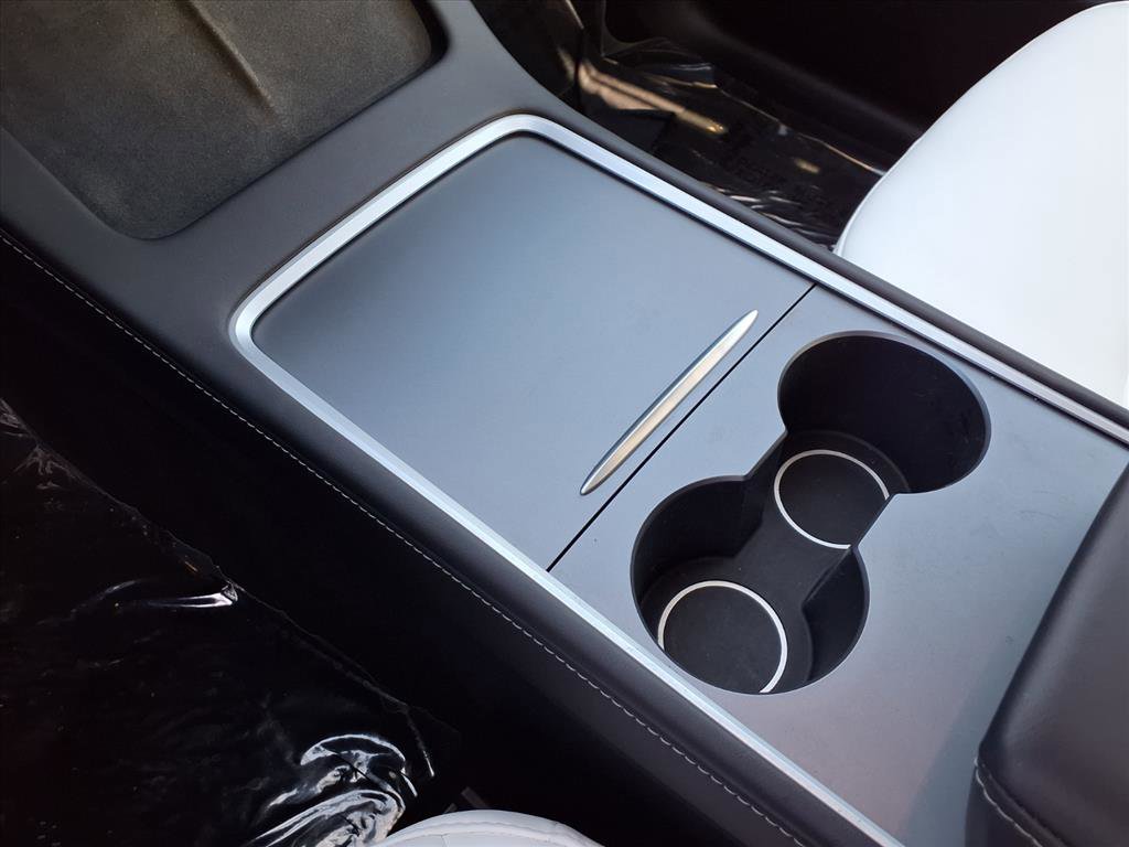 Used 2023 Tesla Model Y 2WD image 23