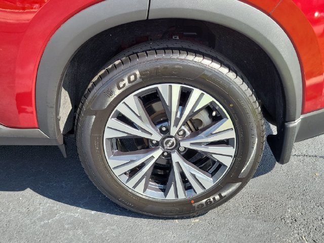 Used 2023 Nissan Rogue SV w/ SV Premium B Package FWD image 8