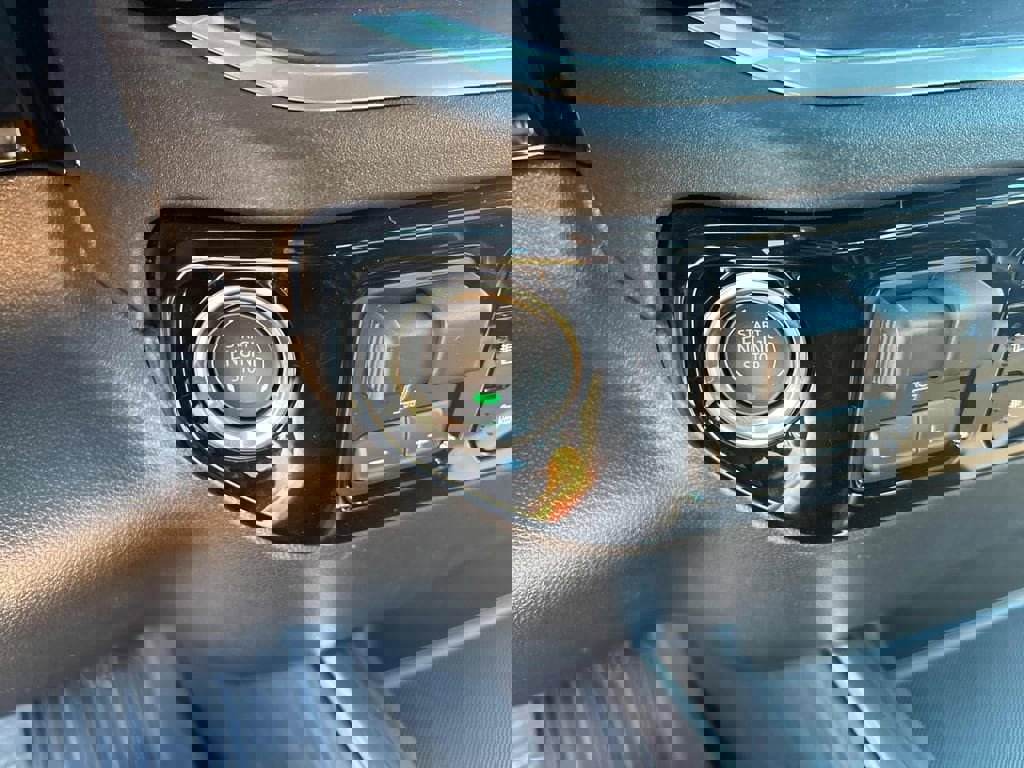 New 2026 GMC Sierra 2500 SLT w/ SLT Premium Package image 29