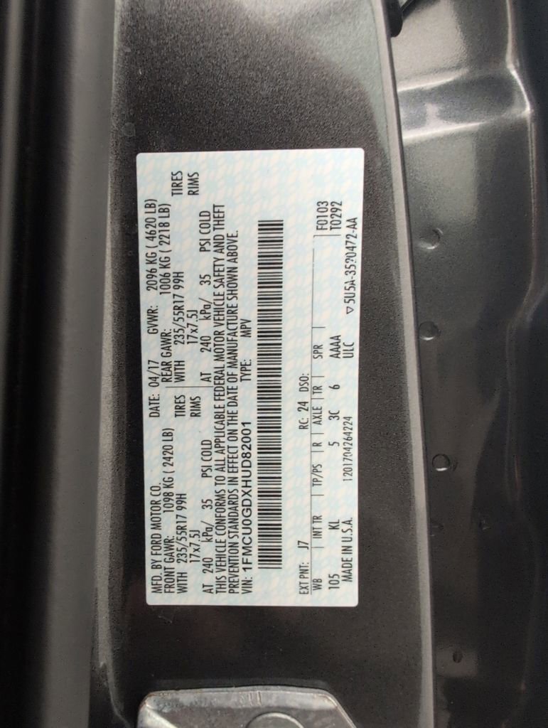 Used 2017 Ford Escape SE w/ Equipment Group 201A FWD image 36