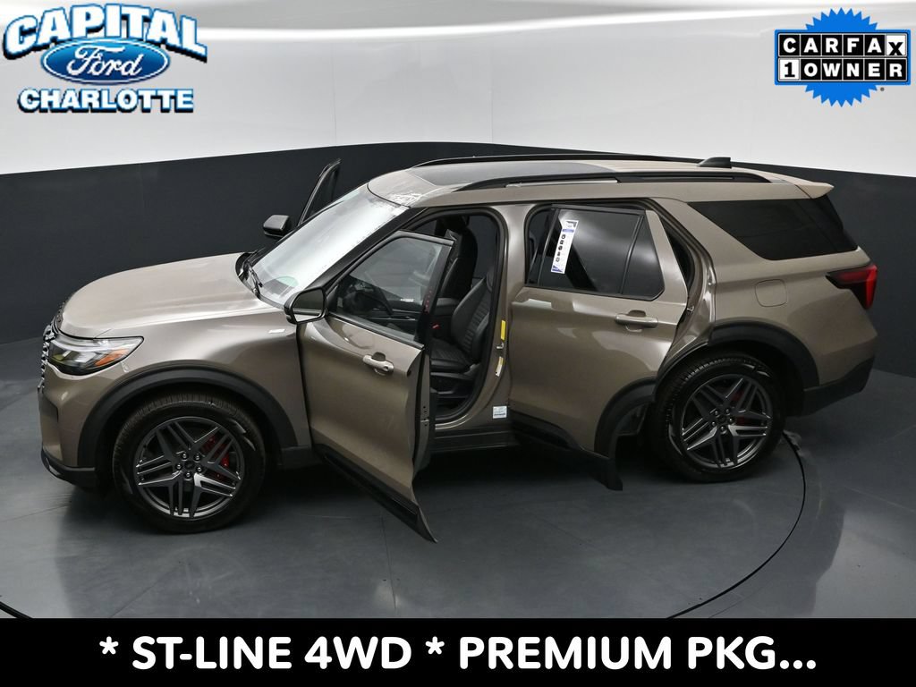 Used 2026 Ford Explorer ST-Line w/ ST-Line Street Pack AWD/4WD image 37
