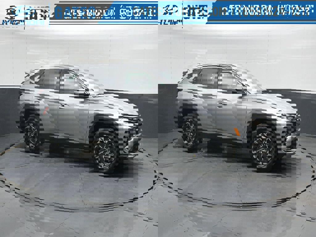 New 2026 Hyundai Tucson SE