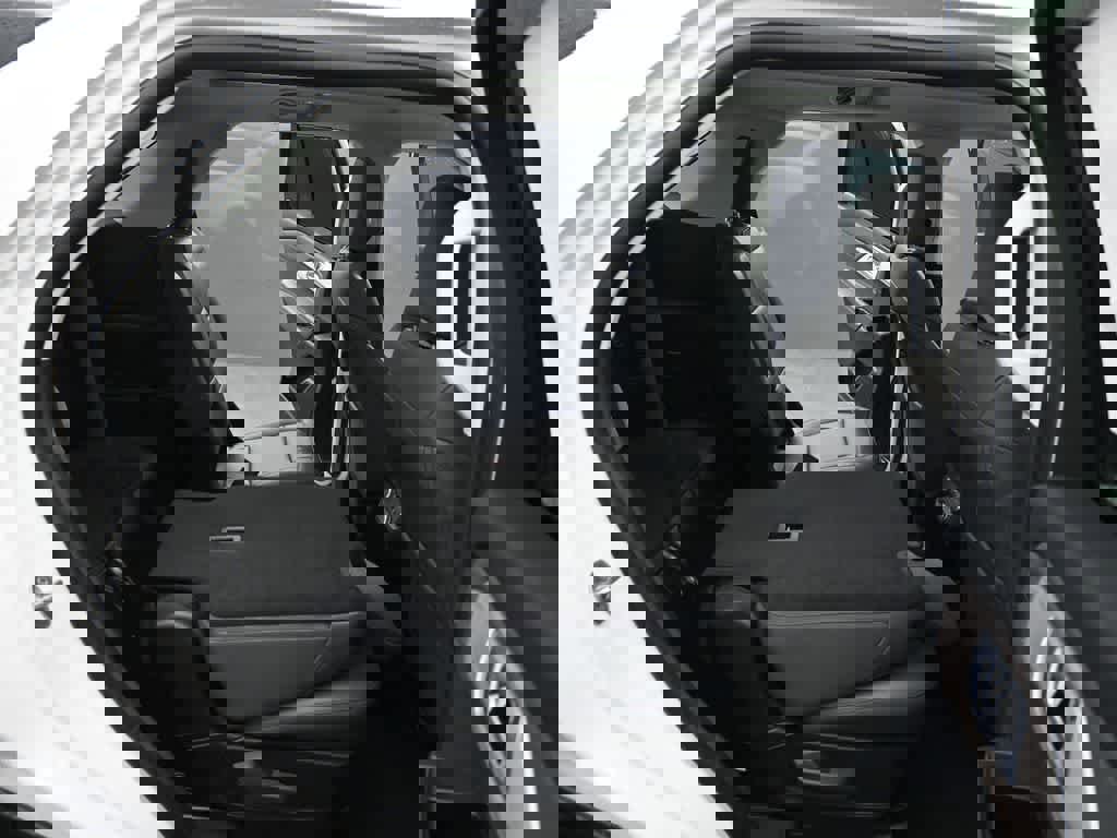 New 2026 Ford Explorer Active image 18