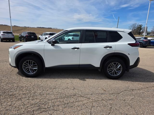 Used 2021 Nissan Rogue S image 24