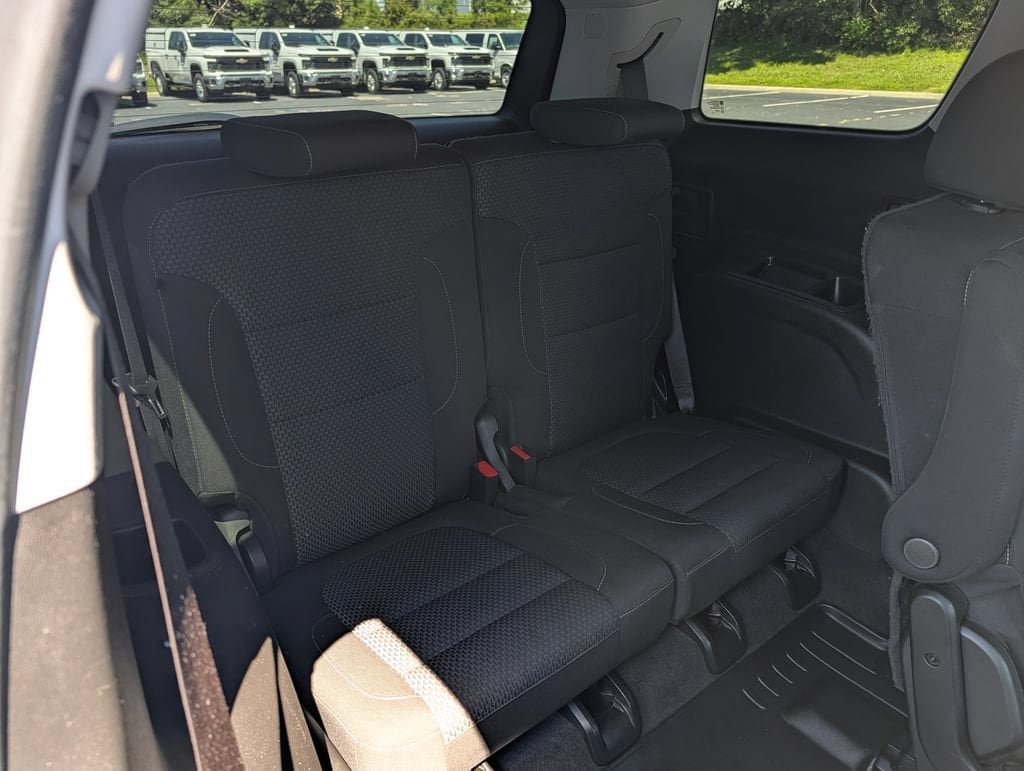 Used 2022 GMC Acadia SLE w/ Driver Convenience Package AWD/4WD image 16