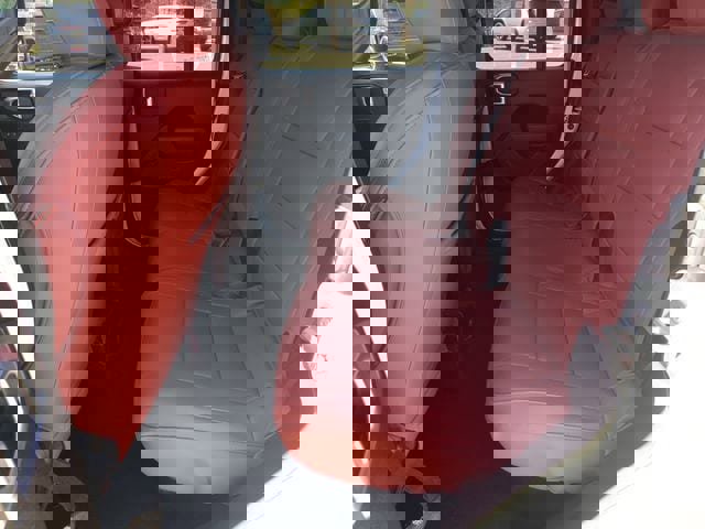 Certified 2022 Jeep Gladiator Sport AWD/4WD image 17