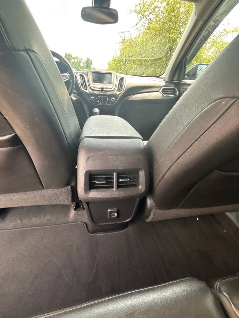 Used 2021 Chevrolet Equinox LT FWD image 20