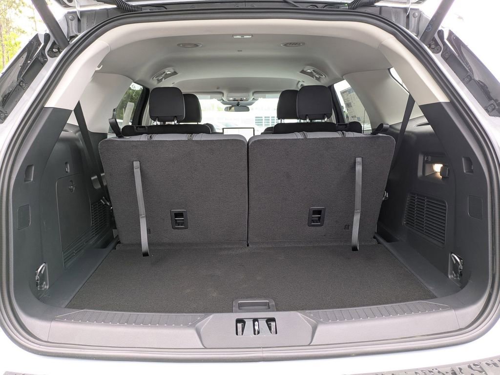 New 2026 Ford Explorer Active image 13