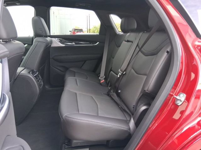 New 2026 Cadillac XT5 Premium Luxury w/ LPO, ONYX Package image 22