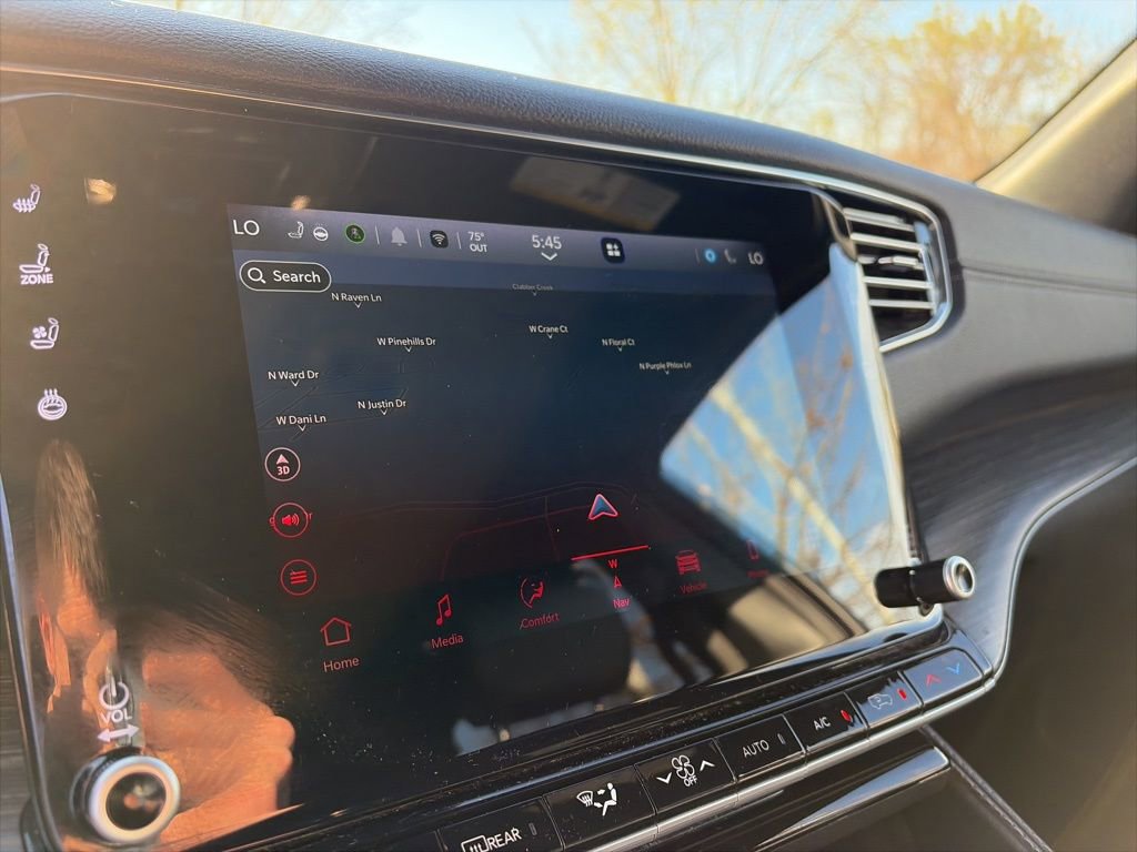 Used 2024 Jeep Wagoneer Series II w/ Flexible Seating Group AWD/4WD image 15