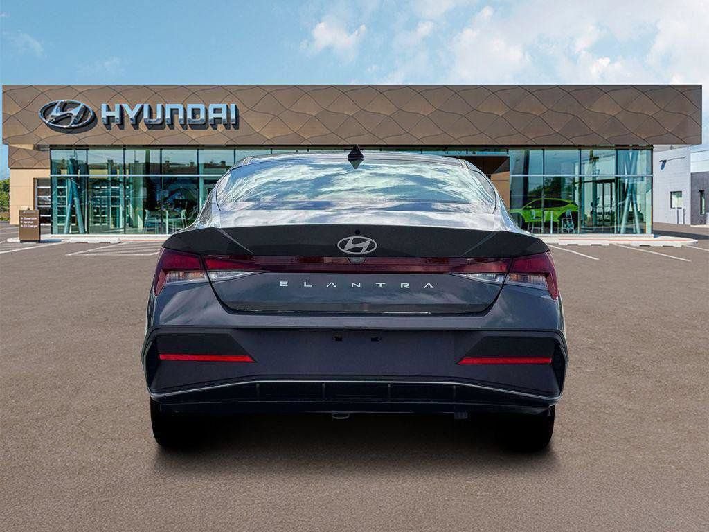 New 2026 Hyundai Elantra SE FWD image 6