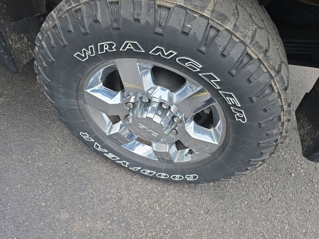 Used 2020 GMC Sierra 2500 SLT w/ SLT Convenience Package AWD/4WD image 9