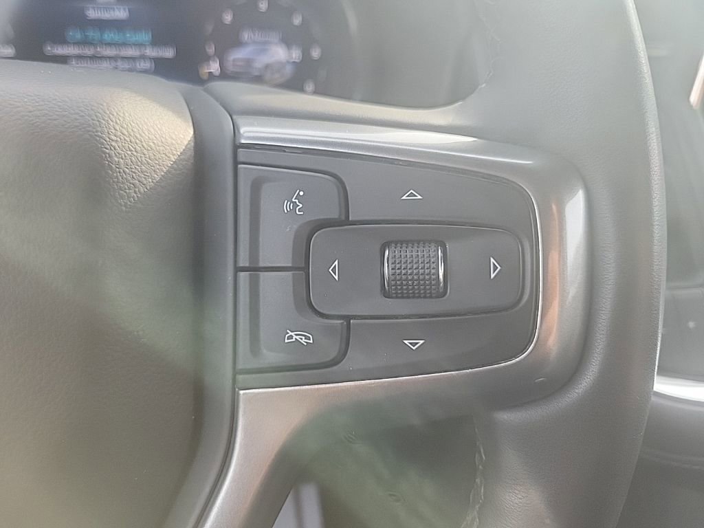 Used 2024 Chevrolet Suburban Z71 w/ Luxury Package image 13