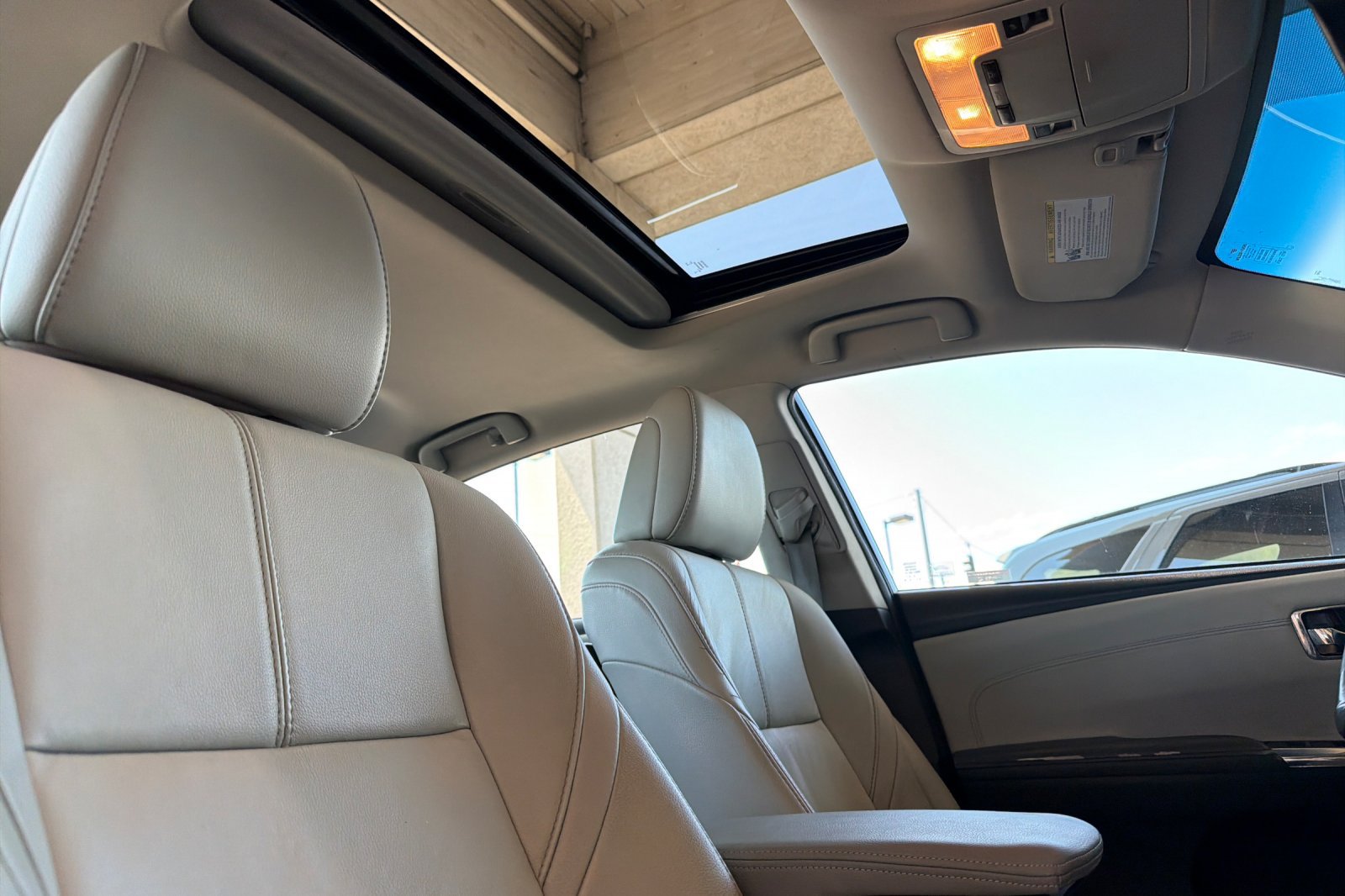 Used 2013 Toyota Avalon XLE Touring FWD image 14
