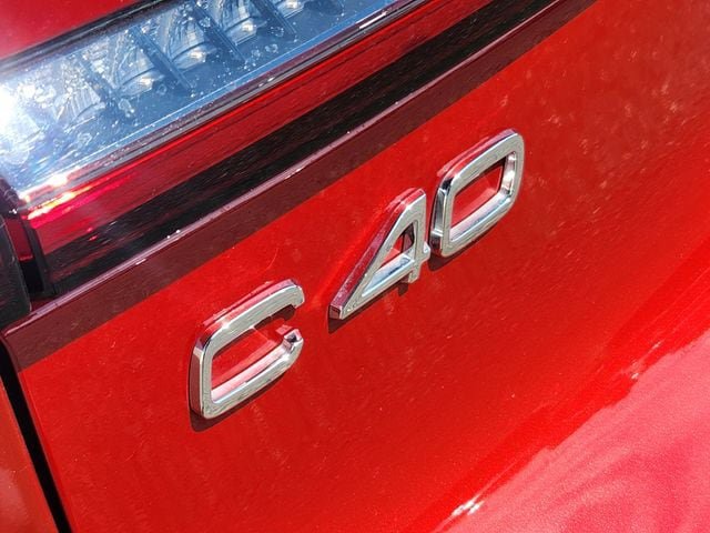 Certified 2023 Volvo C40 Recharge Core w/ Climate Package AWD/4WD image 17
