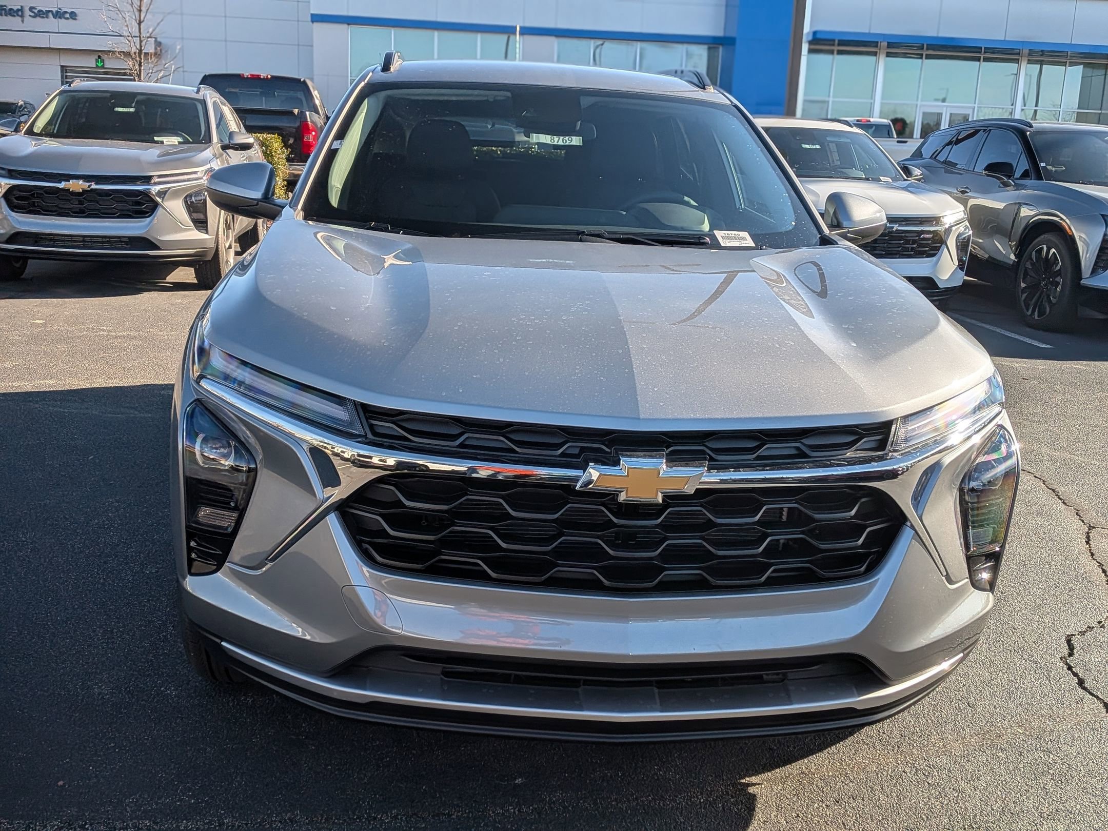 New 2026 Chevrolet Trax LT w/ Driver Confidence Package image 2